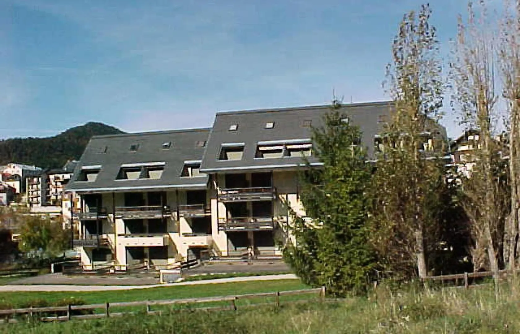 Apartment Residence La Piscine - Residence Proche Du Centre De Villard De Lans, A Proximite Du Parc De Luge De La Colline Des Bains Mae-4144